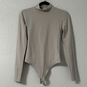 Aritzia Babaton Contour Bodysuit Mock Neck Long Sleeve Gray Capsule Size M